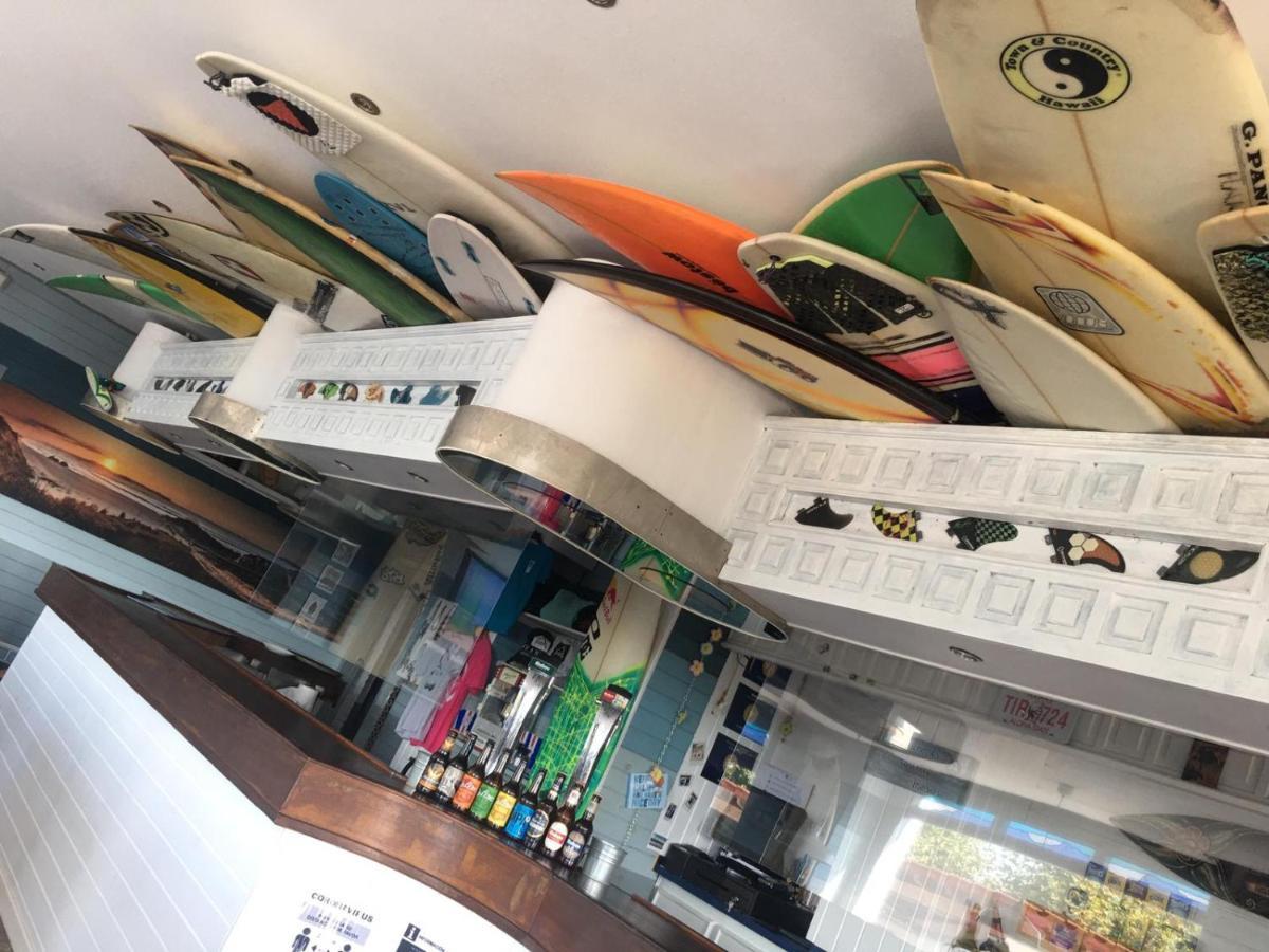 H.A.N.D Surf Hostel 랑그레 외부 사진