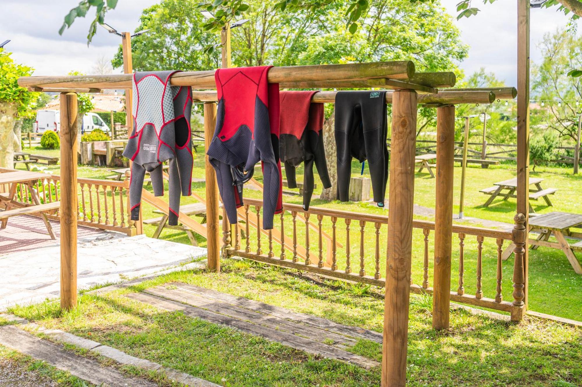 H.A.N.D Surf Hostel 랑그레 외부 사진