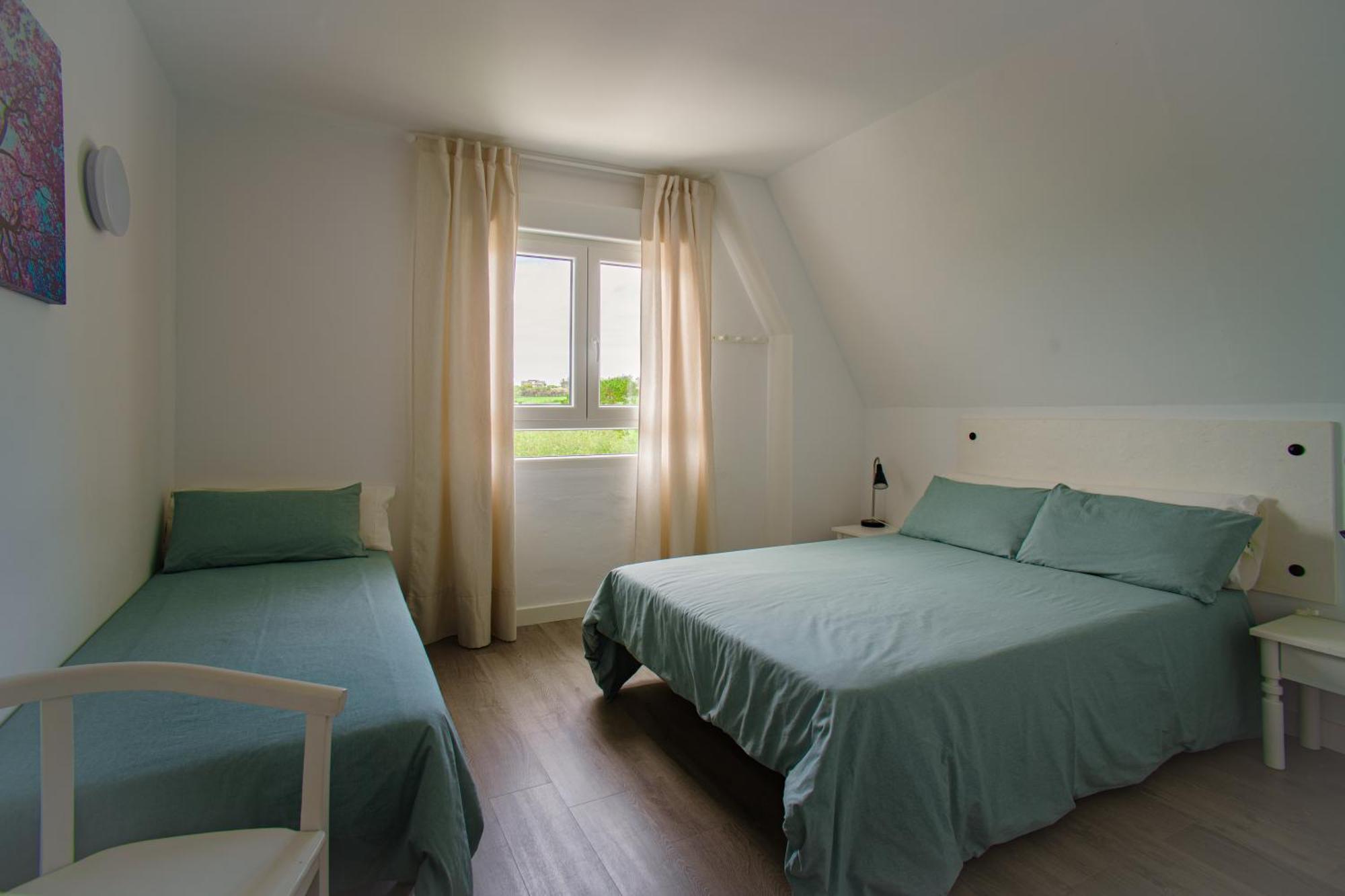 H.A.N.D Surf Hostel 랑그레 외부 사진
